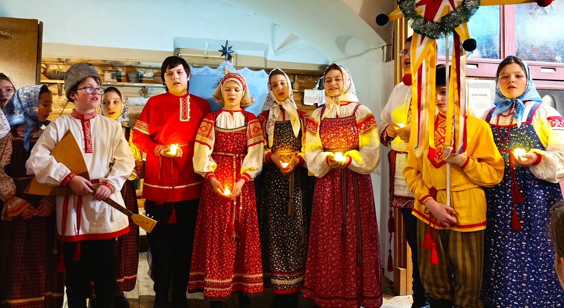 «Раз в Крещенский вечерок...» в Кашинском краеведческом музее «Раз в Крещенский вечерок...» в Кашинском краеведческом музее