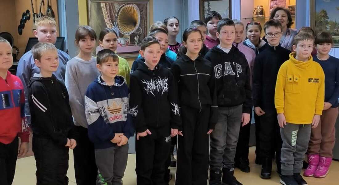 Гости из Сандово в Весьегонском краеведческом музее им. А.А.Виноградова