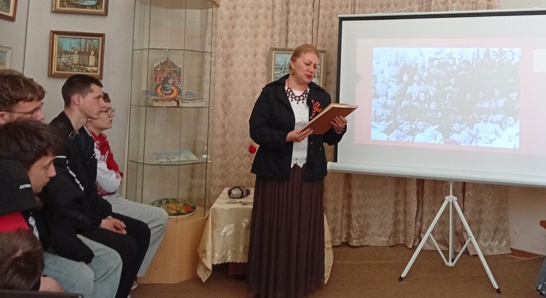 В Кашинском краеведческом музее состоялась краеведческая встреча «Они дошли до Берлина» В Кашинском краеведческом музее состоялась краеведческая встреча «Они дошли до Берлина»