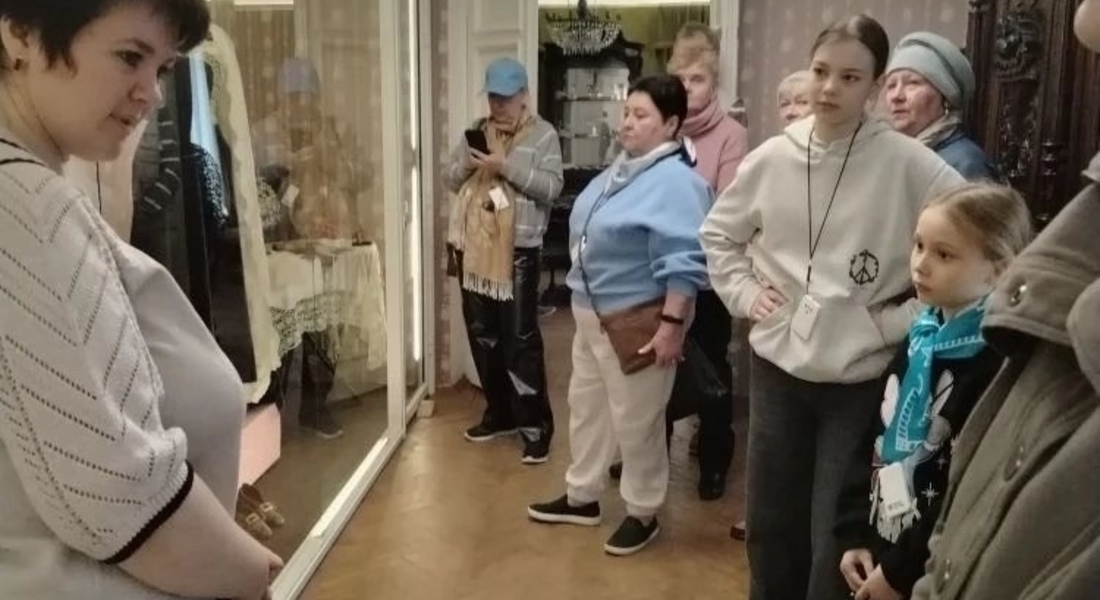Первые речные путешественники в этом сезоне посетили Музей тверского быта Первые речные путешественники в этом сезоне посетили Музей тверского быта