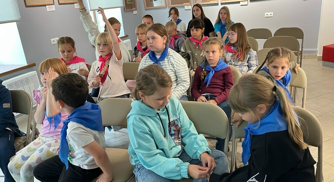 «Сказочная страна безопасности»: Карельский национальный краеведческий музей посетили ребята из пришкольного лагеря