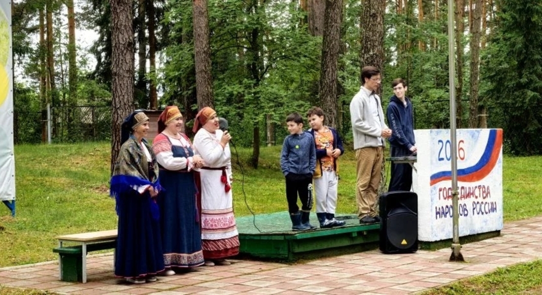 «Жили-были карелы»: сотрудники Карельского национального краеведческого музея посетили детский оздоровительный лагерь «Тверца» «Жили-были карелы»: сотрудники Карельского национального краеведческого музея посетили детский оздоровительный лагерь «Тверца»