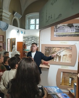 В Калязинский краеведческий музей поступил дореволюционный знак «Земский начальник»