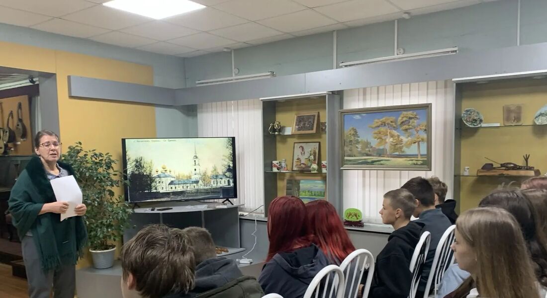 В Весьегонском музее — лекция о Казанской церкви и выставка исчезающей церковной живописи