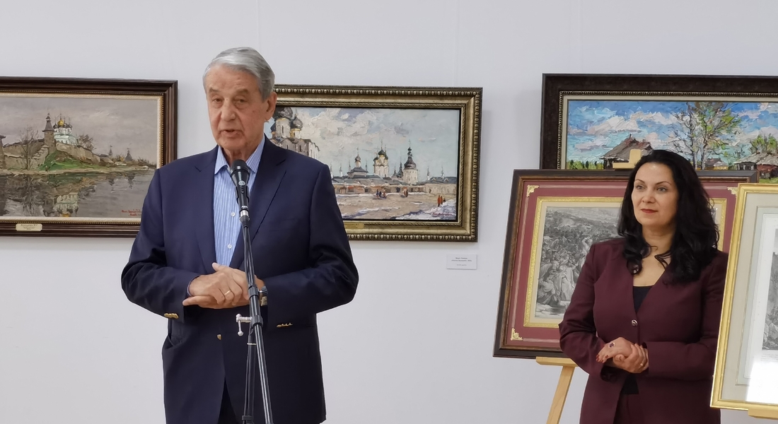 Тверской музей получил уникальную коллекцию французских эстампов о войне 1812 года Тверской музей получил уникальную коллекцию французских эстампов о войне 1812 года