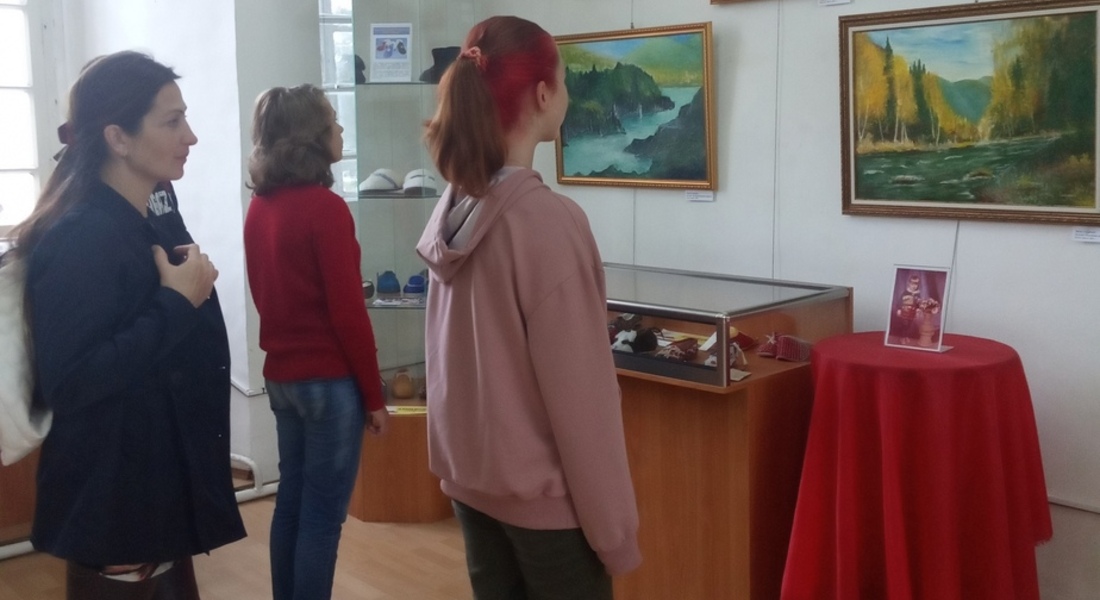 Выставка живописи  «Песнь малой родине. Горный Алтай.»