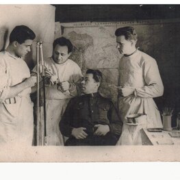 Фотография «Дрызлов П.П. в зубопротезном кабинете»