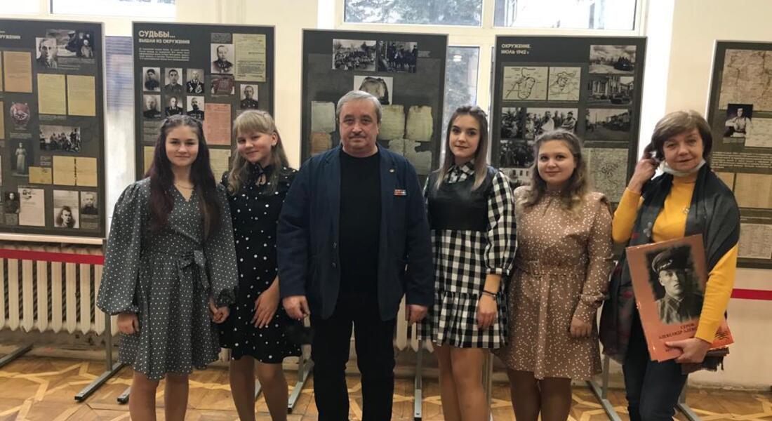 Музей Калининского фронта представил передвижные выставки на гала-концерте областного детско-юношеского фестиваля патриотической песни «Отечество»