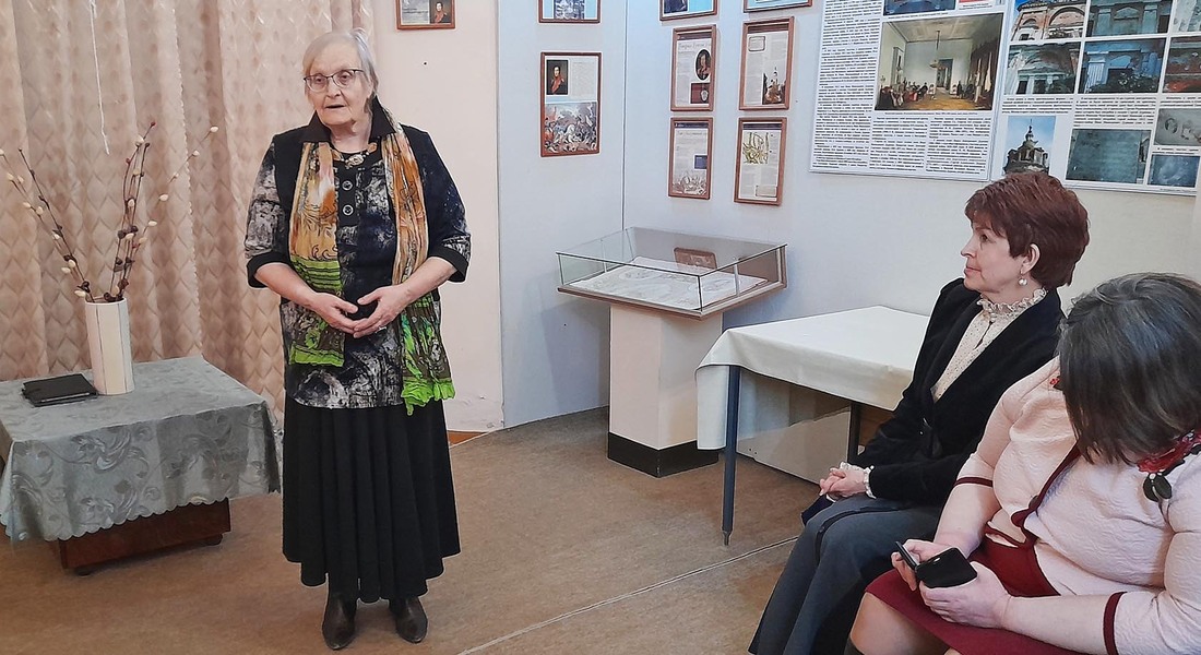 «Недаром помнит вся Россия...»