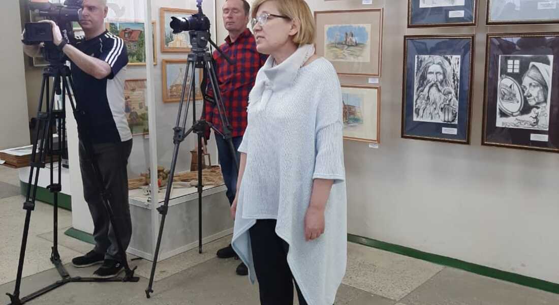 Выставка изобразительного искусства «Мир творчества»