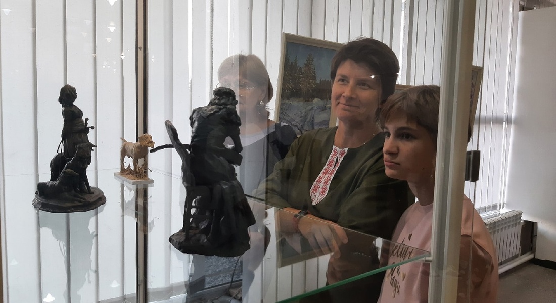 Выставка кабинетной скульптуры и живописи Выставка кабинетной скульптуры и живописи