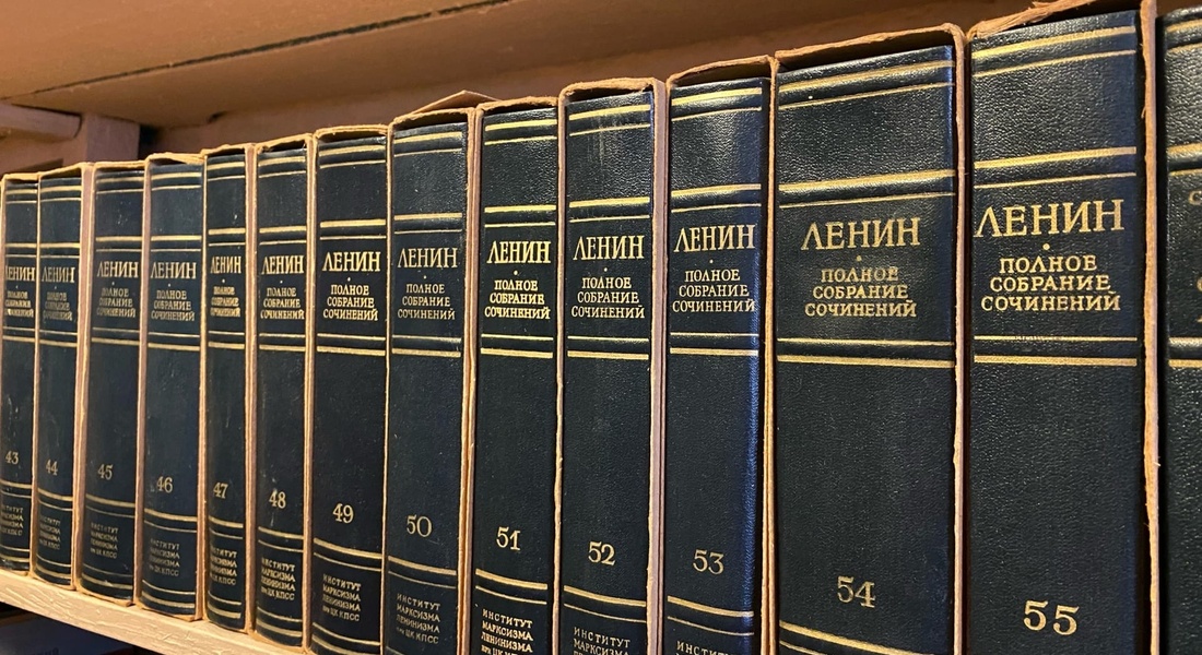 Восстановление двора за библиотекой Дома-музея М. И. Калинина Восстановление двора за библиотекой Дома-музея М. И. Калинина