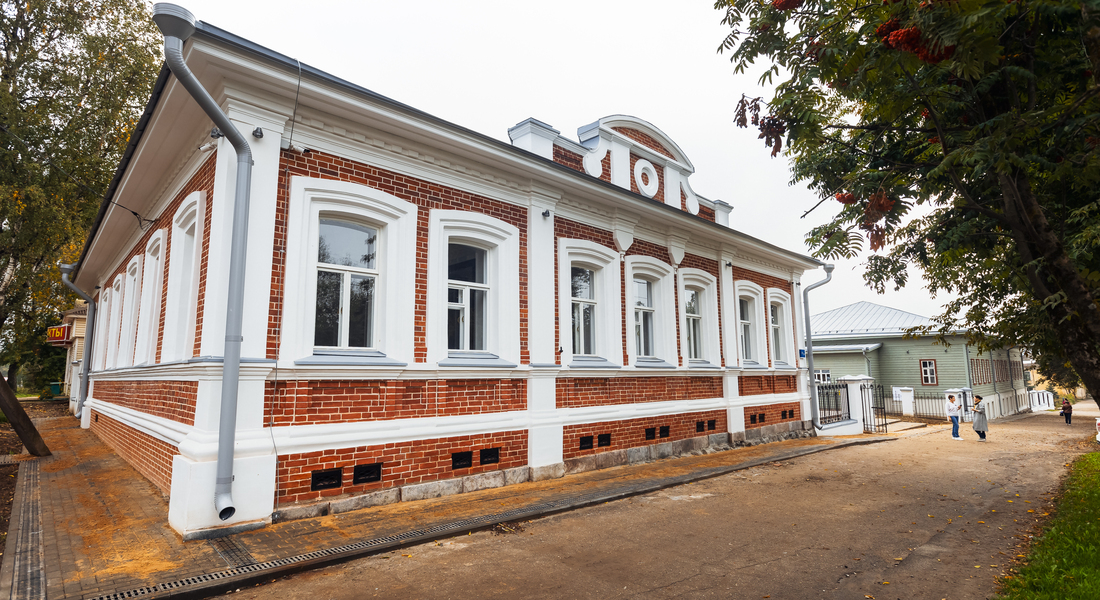Открытие новой экспозиции в Бежецком мемориально-литературном и краеведческом музее Открытие новой экспозиции в Бежецком мемориально-литературном и краеведческом музее