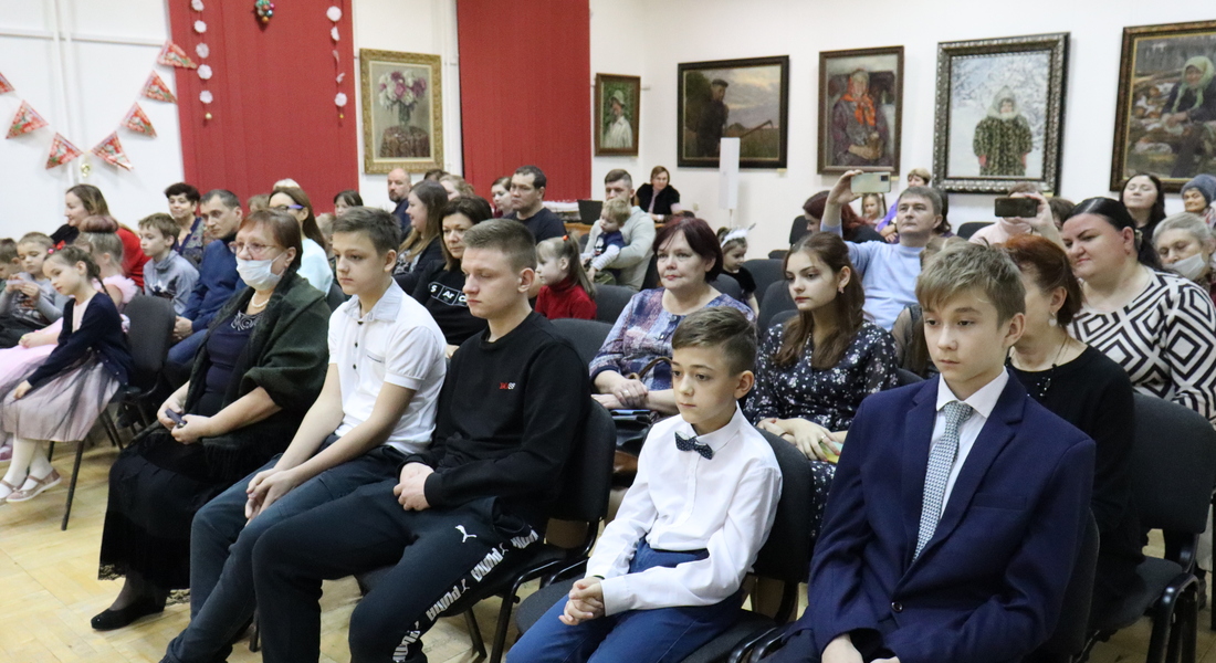 Праздничный концерт и презентация проекта «Здравствуй, здравствуй, Новый год!»