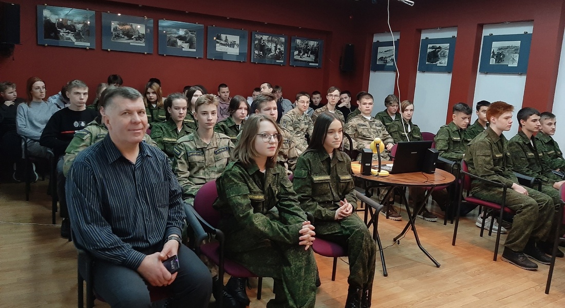 «Непобедимая и легендарная» «Непобедимая и легендарная»