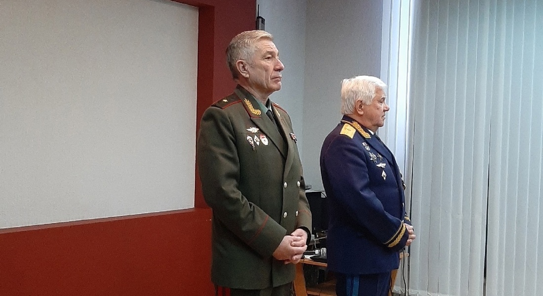 «Непобедимая и легендарная»